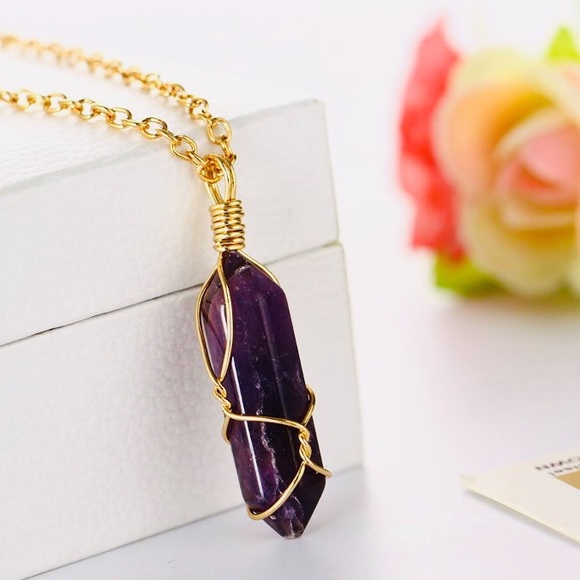 Stone Necklace with Gold Chain - Picture 5 of 7